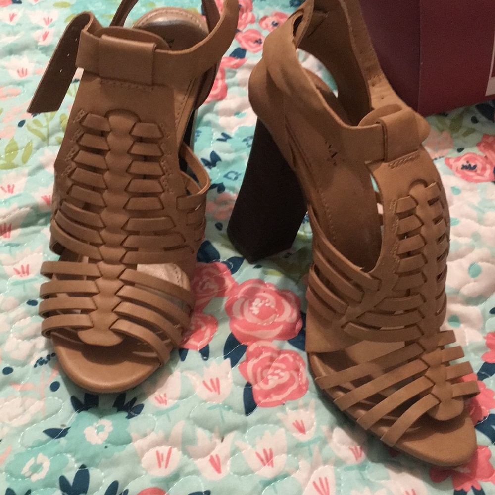 Merona heels